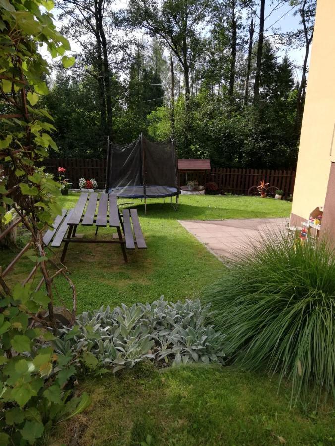 Apartament Nad Szumiacym Potokiem Wilkowice Kültér fotó